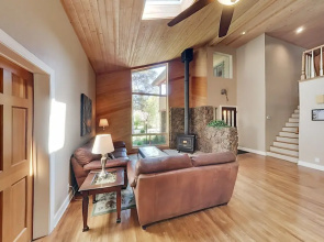 Coconino S Home W/ Hot Tub - Near Snowbowl! 5 Bedroom Home