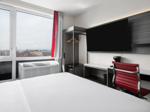 Ramada By Wyndham Brooklyn Near Flatbush