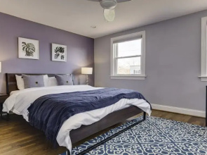 Spacious Colonial House in Alexandria | CozySuites