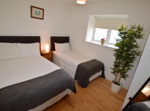 MetroStays - Stephen's Green 7-1