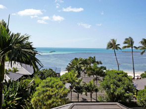 Sareeraya Villas & Suites