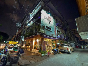 Collection O Jasaen Stylish Boutique Hotel