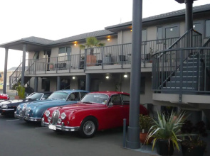 Blenheim Palms Motel