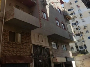 Females Only, Host Is Woman, City Center, Near All