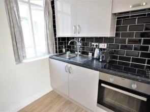 Stunning Studio Apartment in Hove Next TO THE sea