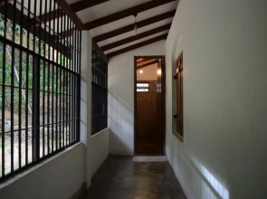 Kandy Cottage