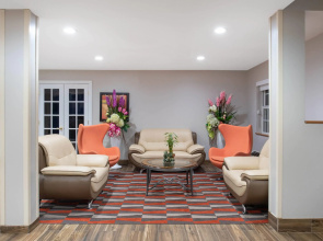 Microtel Inn & Suites by Wyndham Springfield