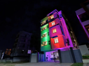 Itsy Hotels Carnival Inn