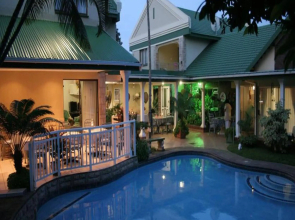 Sandyridge Bed And Breakfast