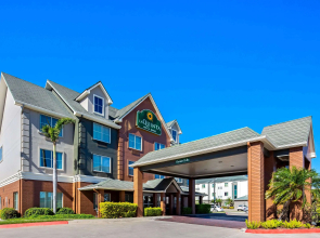 La Quinta Inn & Suites by Wyndham Pharr North McAllen