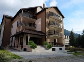 Poiana Ski Residence Apartment 5