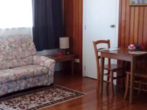 Fletcher Christian Holiday Apartments