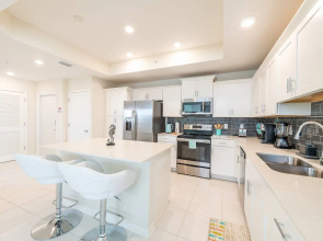 Amazing 3 bedroom condo with Star Wars bedroom