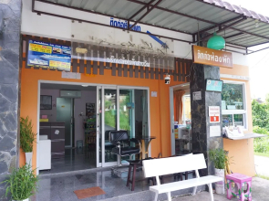 B and B Hotel