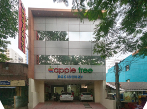 OYO Flagship 22408 Apple Tree Residency