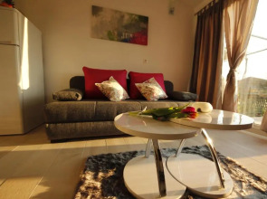 Apartment Golden Dreams