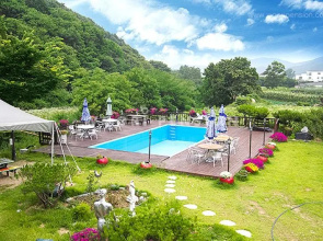 Yangpyeong Solkachi Pension