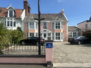 Potters Mooring Guest House Hotel