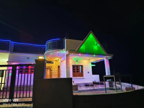 Pavithra Riverview Homestay