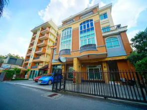 Greenview Ekkamai10 Suite
