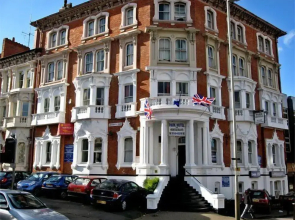Victoria Hotel