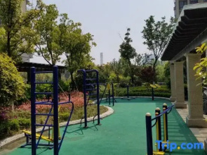 Huzhou Liuqin Apartment (Taihu Resort)