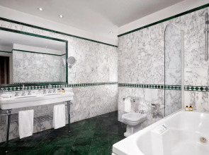 Sina Palazzo Sant'Angelo