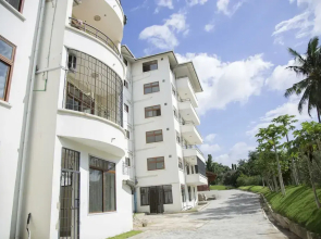 Baobab Hotel Apartment By Zakinn