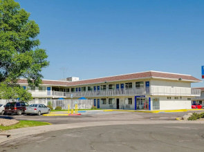 Motel 6 Thornton, CO