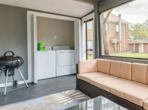 Pet-friendly Pensacola House Rental: 3 Mi to Beach