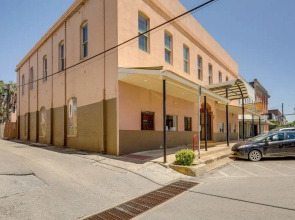 Renovated San Marcos Vacation Rental w/ Balcony!