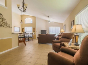 Charming Solana Resort 4 Bedroom Condo by Redawning