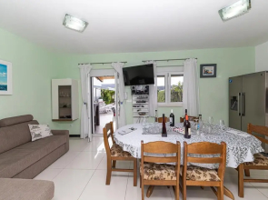 Stunning Home in Poljica With Wifi and 4 Bedrooms