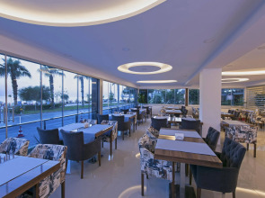 Kleopatra Life Hotel & SPA