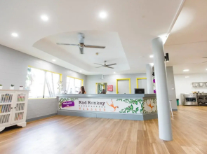 Mad Monkey Backpackers Village