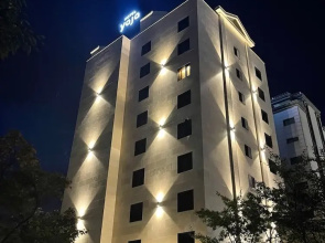 Yaja Hotel Peace Square branch