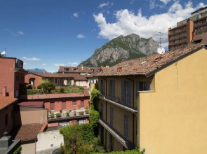 Manzoni Two-Bedroom Apartment