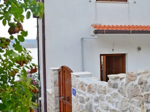 House Petar