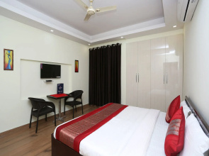 Maira Homes By OYO Rooms