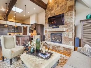 Highwoods At Shock Hill 4 Bedroom Townhouse by RedAwning