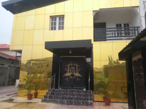 Kings & Queens Hotel