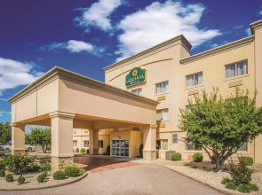 La Quinta Inn And Suites Evansville