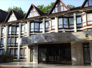 Phoenix Spa Hotel
