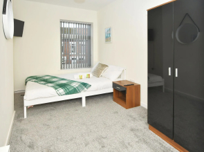 Townhouse @ Hall O Shaw Street Crewe