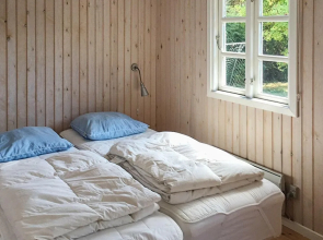 Cozy Holiday Home in Stege near Beach