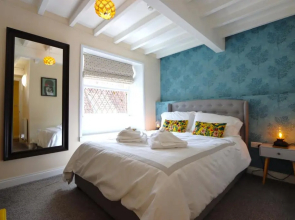 The Little Lion Inn, Red Lion