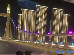 Hengba Hotel Chain (Shaoxing Jinghu Resort Olympic Sports Center)