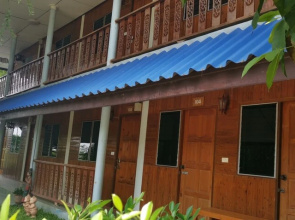 T T Hostel Kanchanaburi