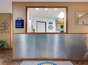 Days Inn by Wyndham Spokane