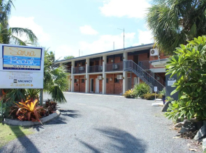 Sarina Beach Motel